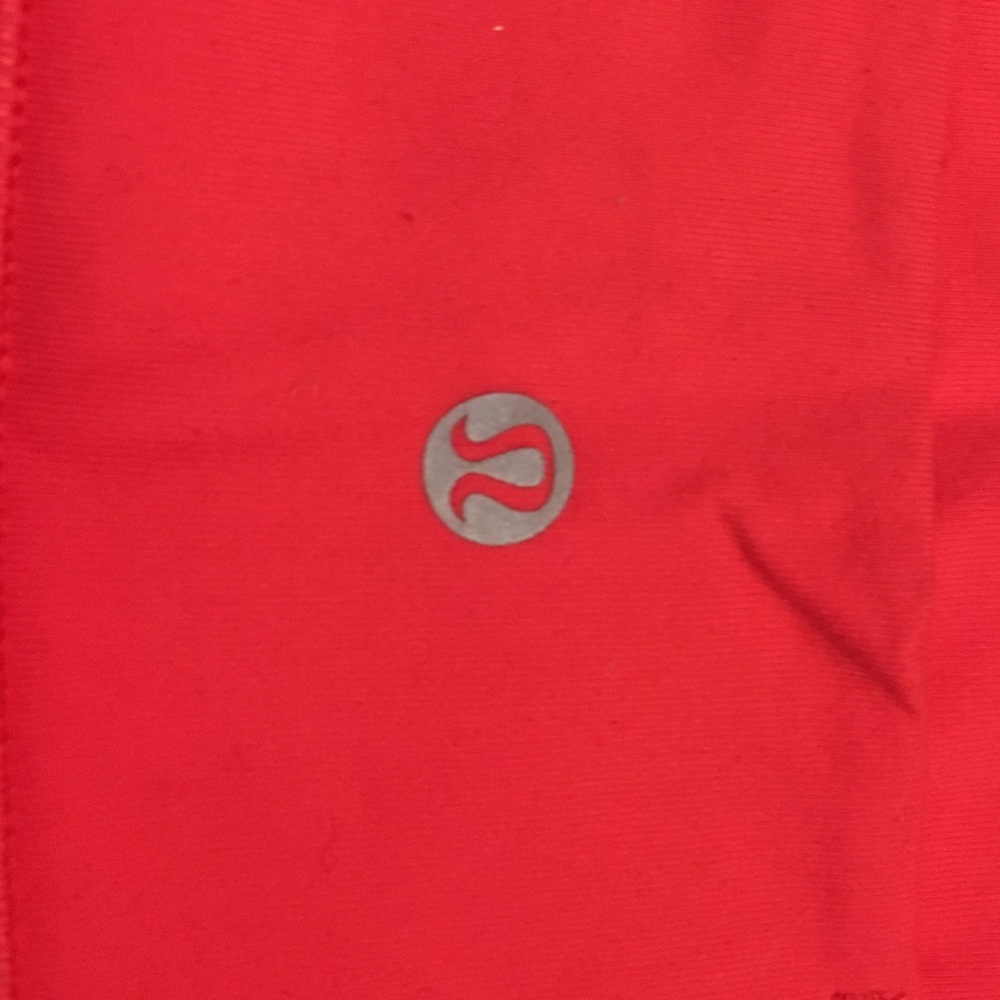 BNWOT Coral Lululemon Shorts Size 10